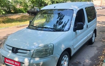 Peugeot Partner II рестайлинг 2, 2011 год, 380 000 рублей, 1 фотография