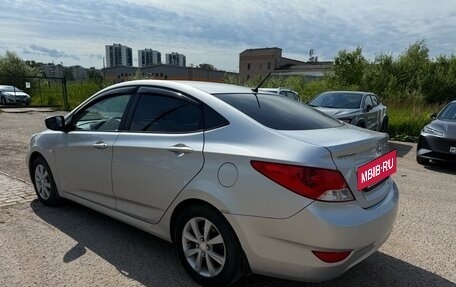 Hyundai Solaris II рестайлинг, 2012 год, 639 000 рублей, 3 фотография