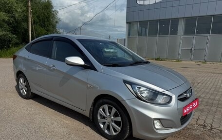 Hyundai Solaris II рестайлинг, 2012 год, 639 000 рублей, 2 фотография