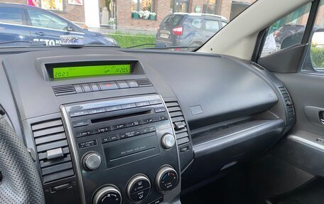 Mazda 5 I рестайлинг, 2008 год, 900 000 рублей, 7 фотография