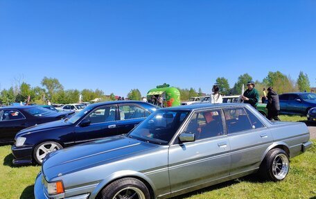 Toyota Cresta, 1985 год, 650 000 рублей, 11 фотография