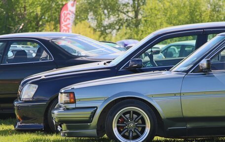 Toyota Cresta, 1985 год, 650 000 рублей, 9 фотография