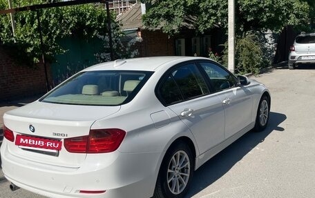BMW 3 серия, 2013 год, 1 750 000 рублей, 3 фотография