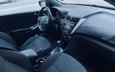 Hyundai Solaris II рестайлинг, 2016 год, 1 050 000 рублей, 11 фотография