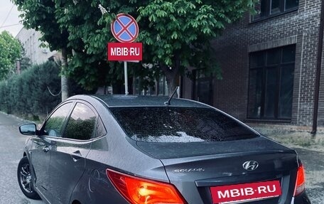 Hyundai Solaris II рестайлинг, 2016 год, 1 050 000 рублей, 3 фотография