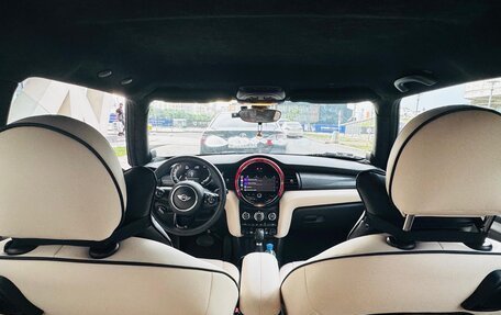 MINI Hatch, 2017 год, 1 830 000 рублей, 15 фотография