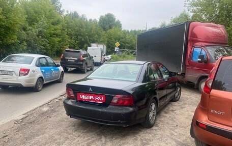 Mitsubishi Galant VIII, 2002 год, 170 000 рублей, 3 фотография