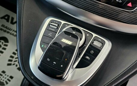 Mercedes-Benz V-Класс, 2019 год, 6 699 000 рублей, 24 фотография
