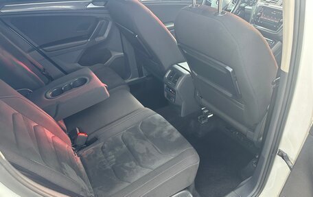 Volkswagen Tiguan II, 2017 год, 2 150 000 рублей, 12 фотография