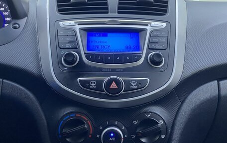 Hyundai Solaris II рестайлинг, 2014 год, 599 000 рублей, 17 фотография