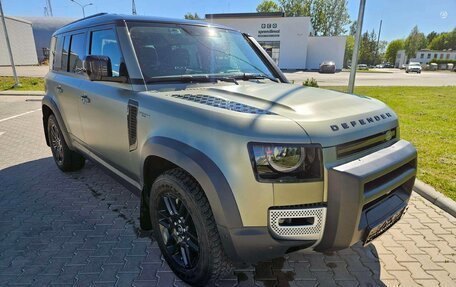 Land Rover Defender II, 2022 год, 5 800 000 рублей, 3 фотография