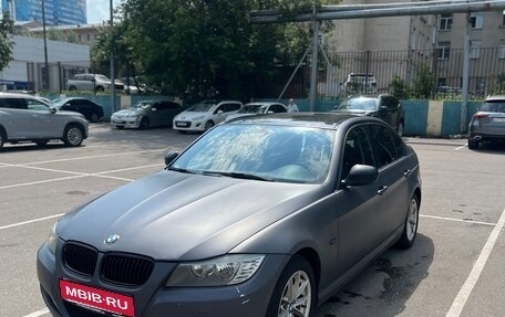 BMW 3 серия, 2010 год, 900 000 рублей, 1 фотография