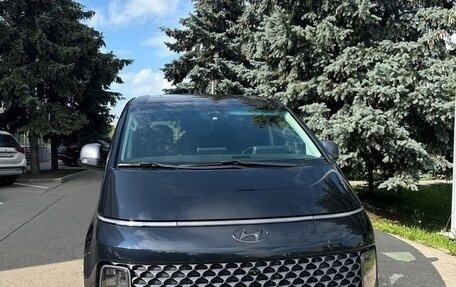 Hyundai Staria, 2021 год, 5 500 000 рублей, 21 фотография