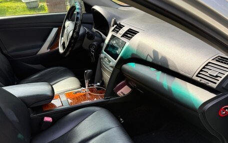 Toyota Camry, 2008 год, 1 260 000 рублей, 5 фотография