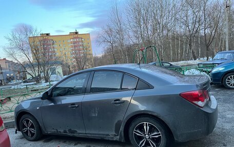 Chevrolet Cruze II, 2009 год, 600 000 рублей, 5 фотография