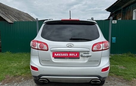 Hyundai Santa Fe III рестайлинг, 2011 год, 1 375 000 рублей, 2 фотография