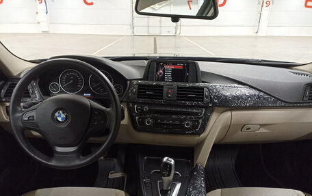 BMW 3 серия, 2016 год, 2 100 000 рублей, 17 фотография