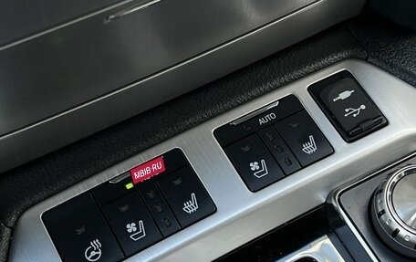 Toyota Land Cruiser 200, 2020 год, 7 290 000 рублей, 26 фотография
