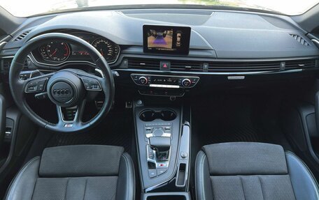Audi A4, 2016 год, 2 590 000 рублей, 10 фотография