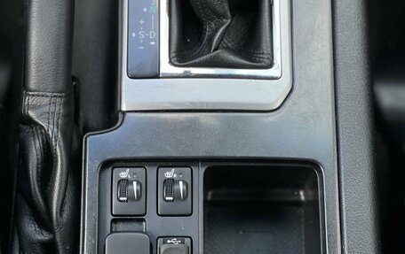 Toyota Land Cruiser Prado 150 рестайлинг 2, 2015 год, 3 790 000 рублей, 21 фотография