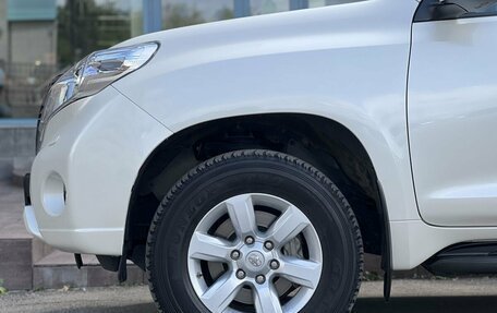 Toyota Land Cruiser Prado 150 рестайлинг 2, 2015 год, 3 790 000 рублей, 36 фотография