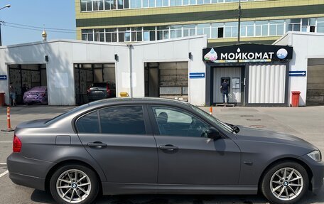 BMW 3 серия, 2010 год, 900 000 рублей, 6 фотография