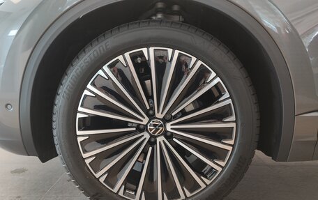 Volkswagen Touareg III, 2024 год, 9 600 000 рублей, 10 фотография