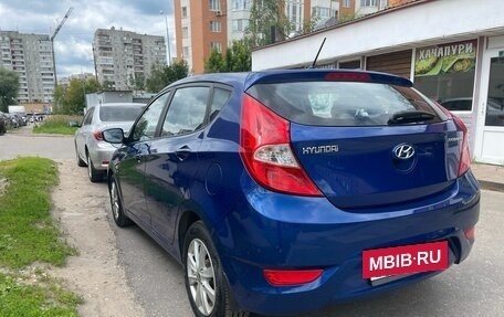 Hyundai Solaris II рестайлинг, 2012 год, 930 000 рублей, 4 фотография