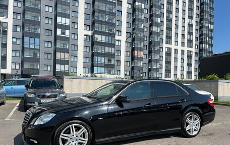 Mercedes-Benz E-Класс, 2011 год, 1 550 000 рублей, 5 фотография