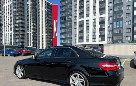 Mercedes-Benz E-Класс, 2011 год, 1 550 000 рублей, 6 фотография