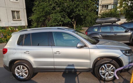 Volkswagen Tiguan I, 2011 год, 1 250 000 рублей, 2 фотография