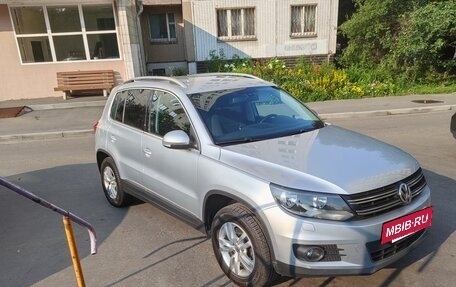 Volkswagen Tiguan I, 2011 год, 1 250 000 рублей, 3 фотография