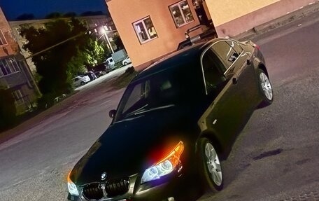 BMW 5 серия, 2005 год, 810 000 рублей, 2 фотография