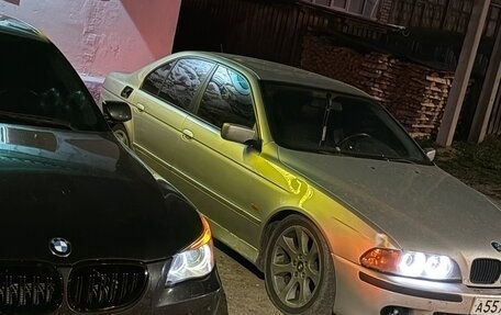 BMW 5 серия, 2005 год, 810 000 рублей, 14 фотография