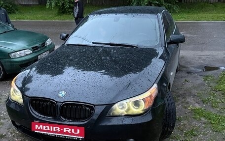 BMW 5 серия, 2005 год, 810 000 рублей, 8 фотография