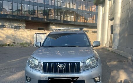Toyota Land Cruiser Prado 150 рестайлинг 2, 2012 год, 3 200 000 рублей, 15 фотография