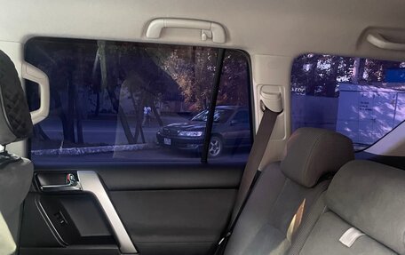 Toyota Land Cruiser Prado 150 рестайлинг 2, 2012 год, 3 200 000 рублей, 23 фотография