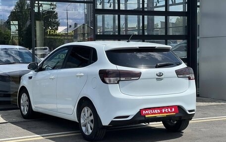 KIA Rio III рестайлинг, 2017 год, 880 000 рублей, 6 фотография