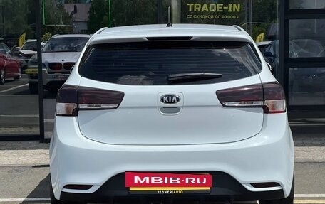 KIA Rio III рестайлинг, 2017 год, 880 000 рублей, 5 фотография