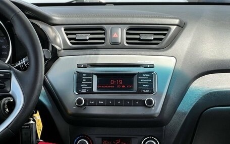 KIA Rio III рестайлинг, 2017 год, 880 000 рублей, 9 фотография