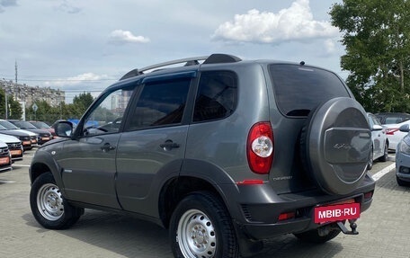 Chevrolet Niva I рестайлинг, 2013 год, 450 000 рублей, 3 фотография