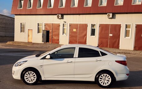 Hyundai Solaris II рестайлинг, 2013 год, 820 000 рублей, 5 фотография