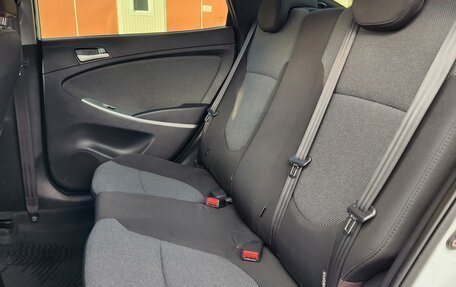 Hyundai Solaris II рестайлинг, 2013 год, 820 000 рублей, 8 фотография
