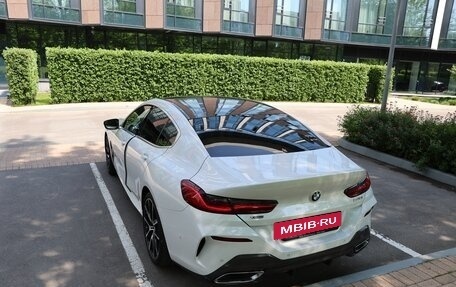 BMW 8 серия, 2021 год, 8 050 000 рублей, 2 фотография