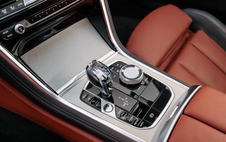 BMW 8 серия, 2021 год, 8 050 000 рублей, 16 фотография