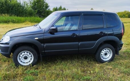 Chevrolet Niva I рестайлинг, 2019 год, 920 000 рублей, 5 фотография