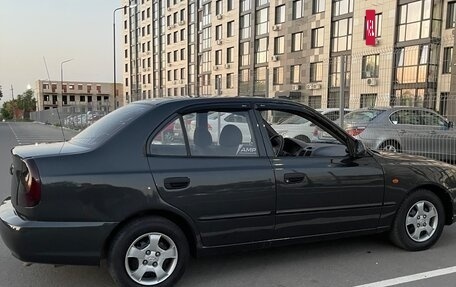 Hyundai Accent II, 2004 год, 390 000 рублей, 10 фотография