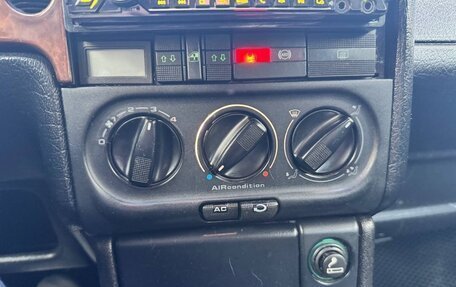 Volkswagen Passat B4, 1995 год, 320 000 рублей, 18 фотография
