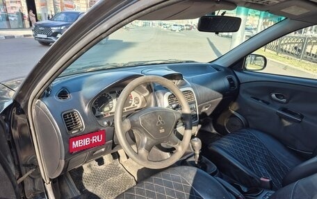 Mitsubishi Carisma I, 2002 год, 190 000 рублей, 21 фотография