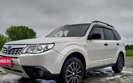Subaru Forester, 2012 год, 1 100 000 рублей, 3 фотография